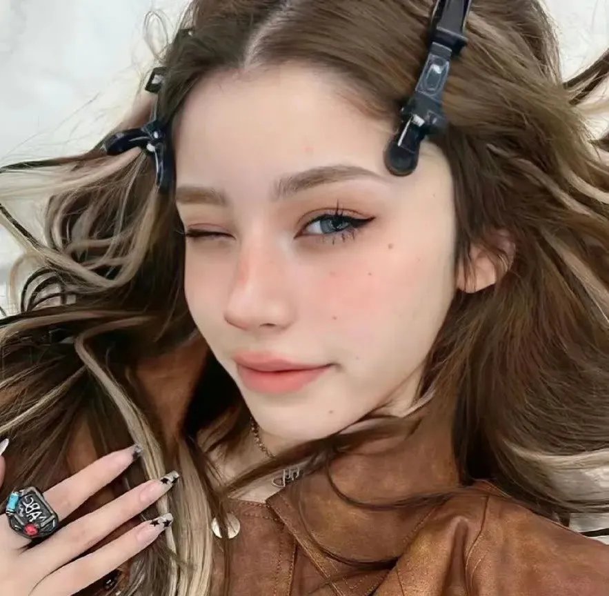 情系月亮湾